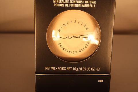 MAC Mineralized Skin Finish (Light)